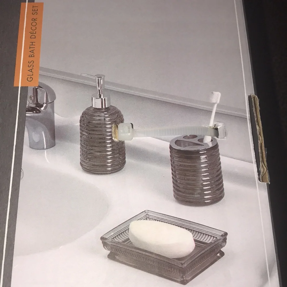 3 piece Bath decor set